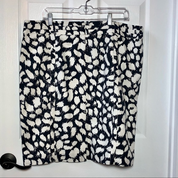 ⭐️ Ann Taylor LOFT Womens Cotton Rayon Pencil Skirt Navy White Geometric Size:16 - Picture 5 of 13